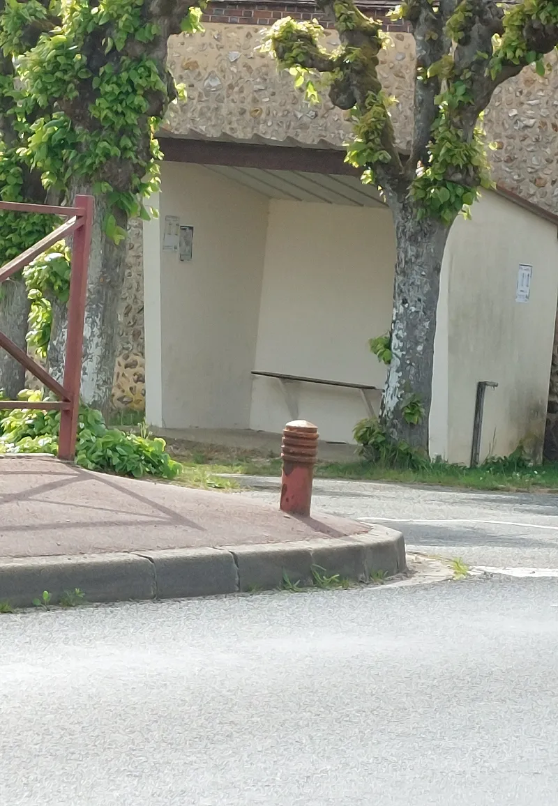 Délivrez - Boite à livres (Landelles, France)