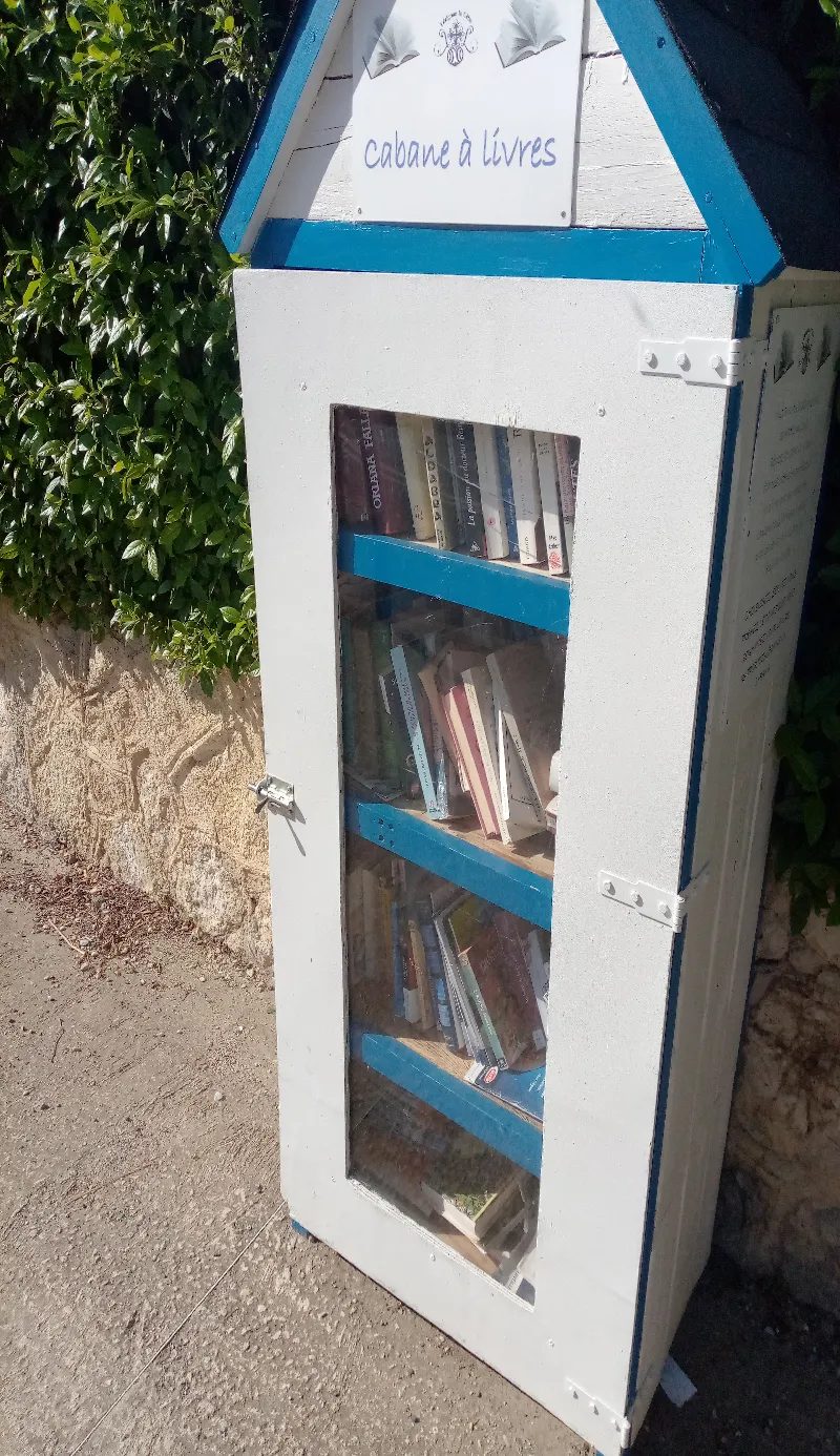 Délivrez - Boite à livres (Lézignan-la-Cèbe, France)