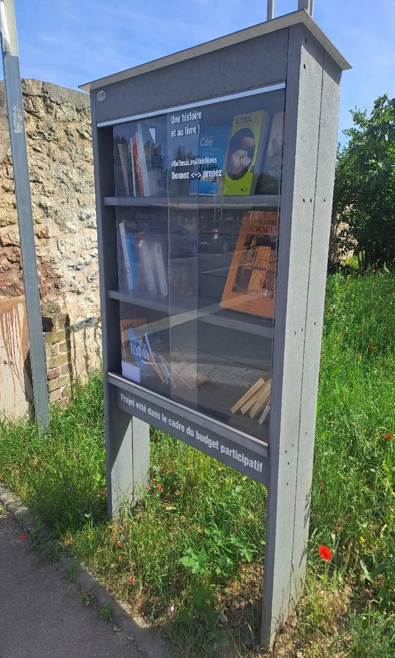 Délivrez - Boite à livres (Athis-Mons, France)