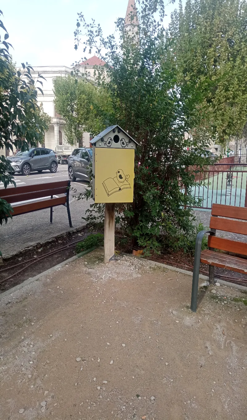 Delivrez - Free Library (Ganges, France)